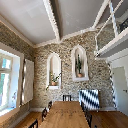 Le Logis Gout Apartamento Carcassonne Exterior foto