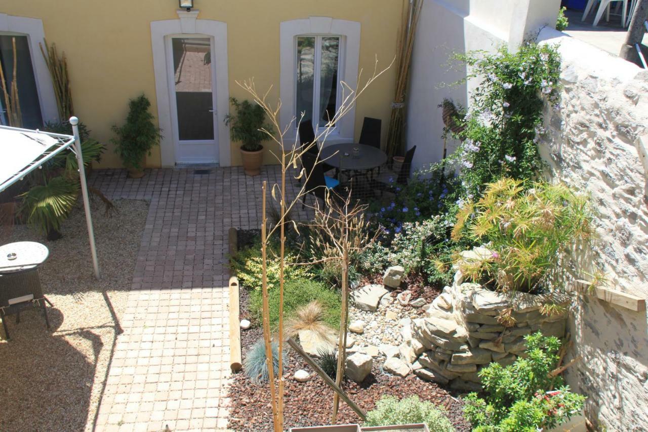 Le Logis Gout Apartamento Carcassonne Exterior foto